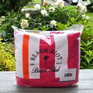 BEACH RIOT BEACH CLUB STRIPED TOWEL new msrp $80